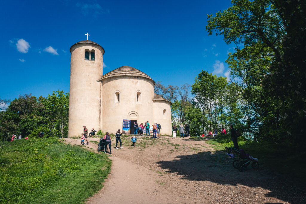 Rotunda na Řípu